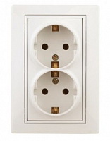 Розетка Intro Plano 1-205-02 с заземлением двойная 2X2P+E Schuko, 16А-250В, IP20, СУ, слоновая кость